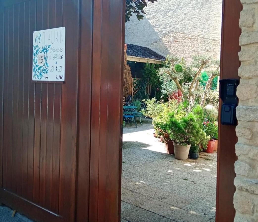 Mysaintaubin Panzió Kültér fotó